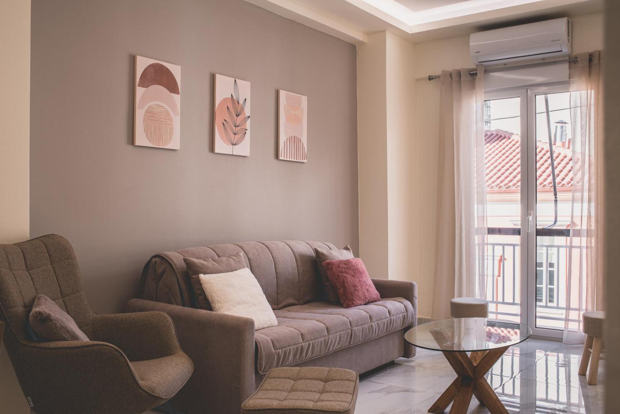 Apartment Luxury Flat In Historical Athens-livingstone Opal *