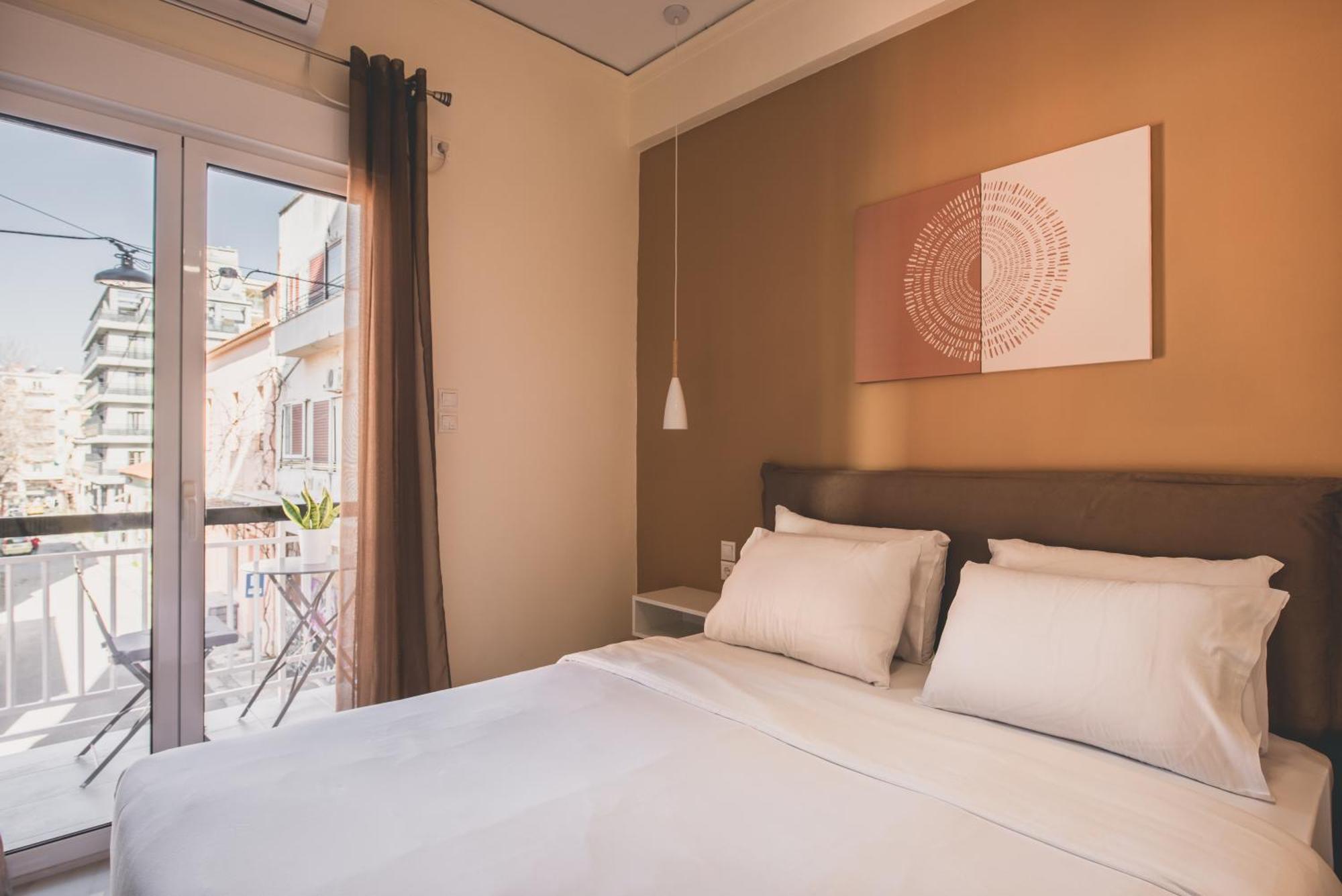 Luxury Flat In Historical Athens-livingstone Opal